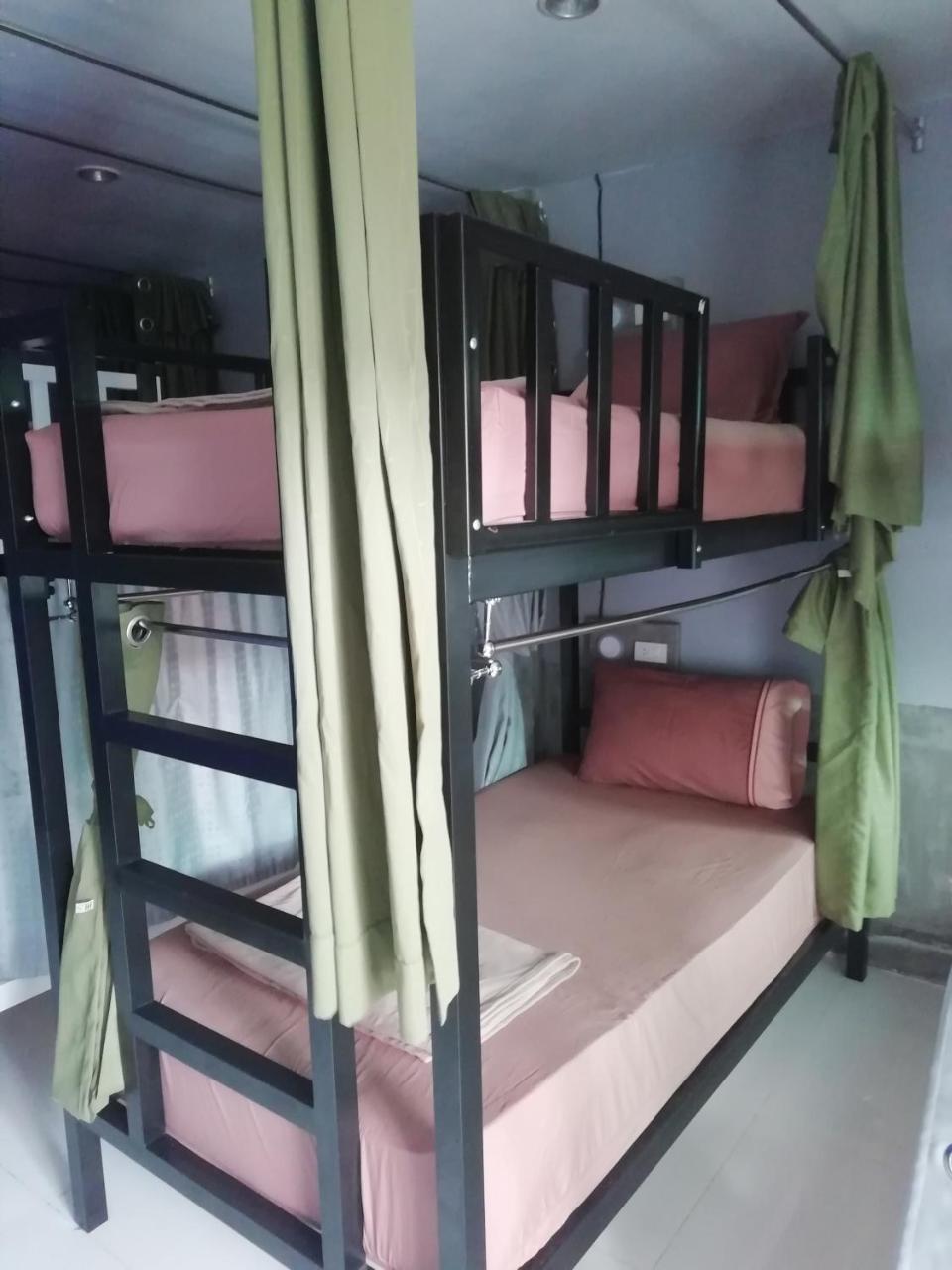 Neverland Dorm Kepulauan Phi Phi Bagian luar foto