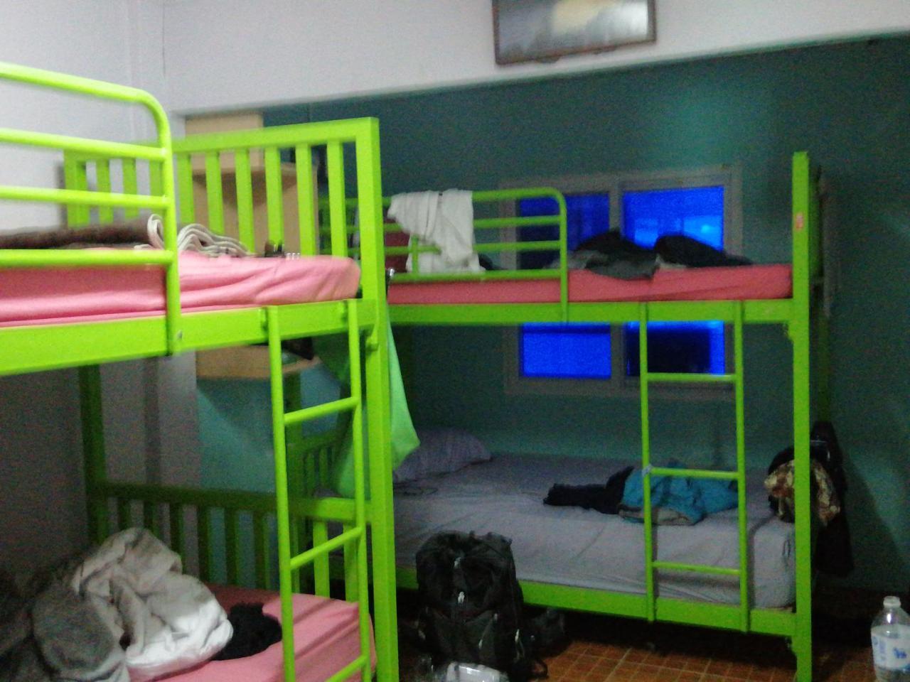 Neverland Dorm Kepulauan Phi Phi Bagian luar foto