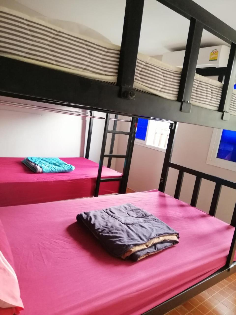 Neverland Dorm Kepulauan Phi Phi Bagian luar foto